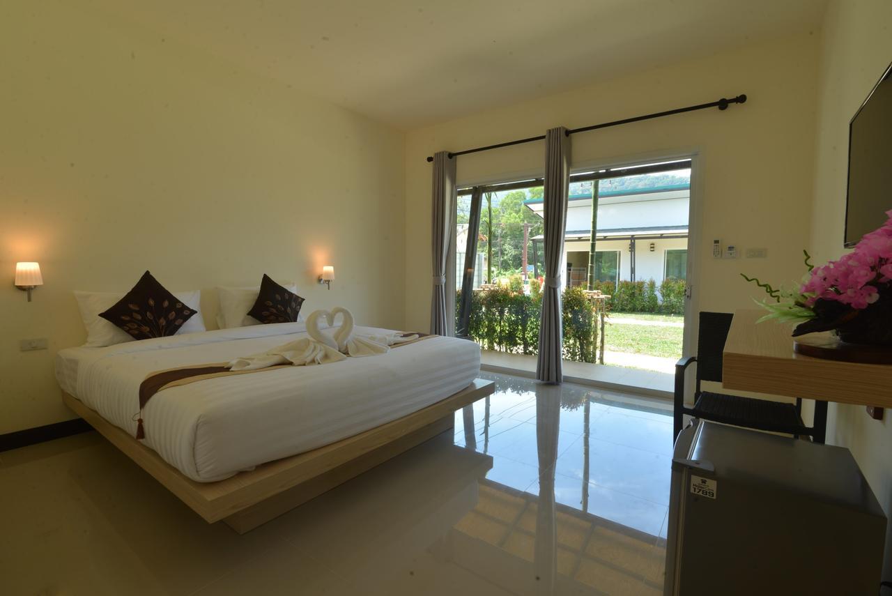 Malee Sirin Old Town Hotel Ko Lanta Kültér fotó